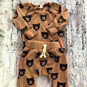 Little One Shop Size 3-6 Months Lounge Suit